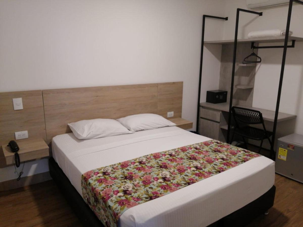 Hotel Poma Rosa Medellín Eksteriør billede