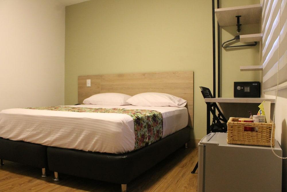 Hotel Poma Rosa Medellín Eksteriør billede
