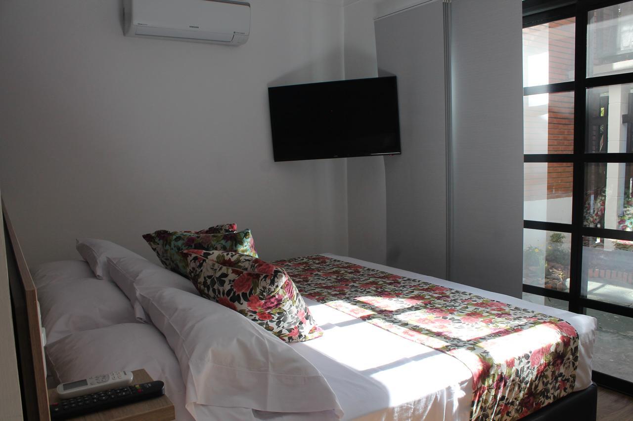 Hotel Poma Rosa Medellín Eksteriør billede